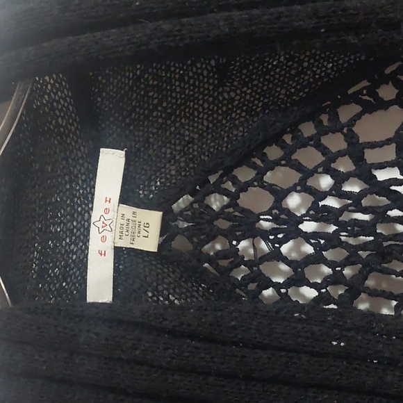 Cardigan - Picture 2 of 8